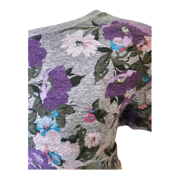 Torrid Classic Fit Floral Tee - Size 3 - Picture 3 of 4